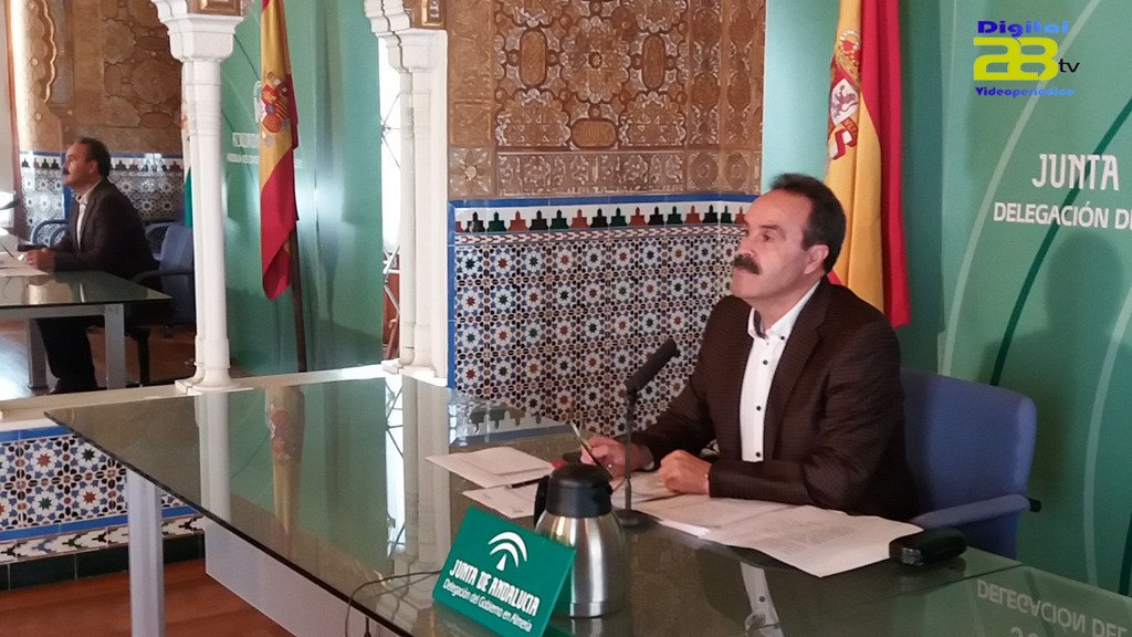 Canal28tv's tweet photo. La Junta destaca la reducción de la estacionalidad turística en noviembre con 139.000 pern… https://t.co/ymjukkYHqJ https://t.co/xGJNK5FQSz