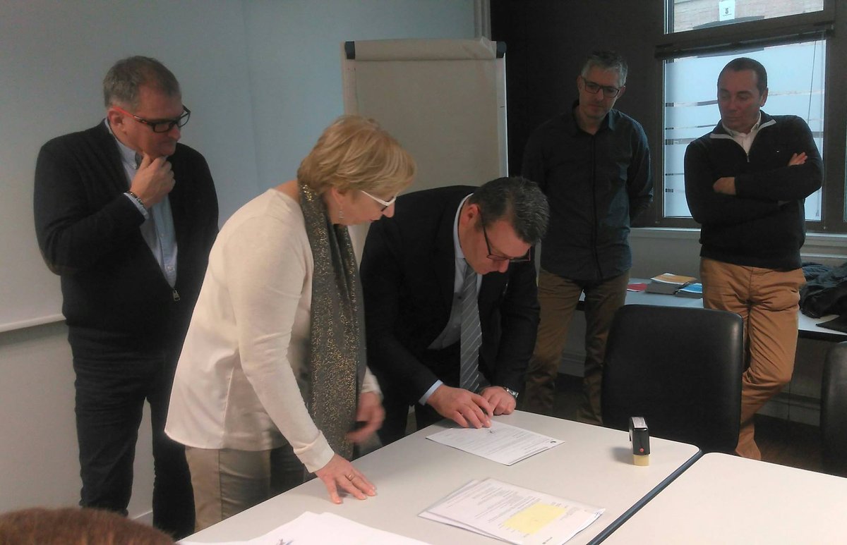 AFTRAL's tweet photo. Collaboration pour l'emploi efficace d'@XPOLogistics_Fr, @PE_Maromme & #OPCATS au centre @AFTRAL de Saint-Étienne-du-Rouvray en #Normandie ! https://t.co/Ny7fRBUabi