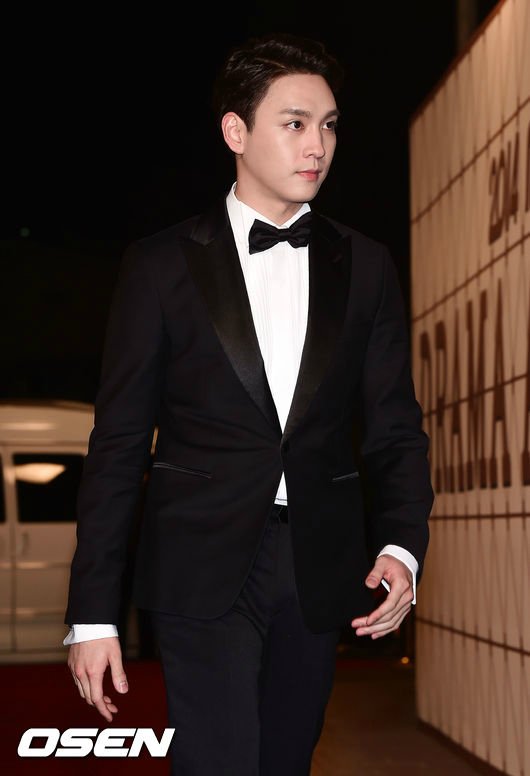 Anu_fams's tweet photo. Member anu yang berbahagia ingt kehadiran nya pada pernikahan salah satu admin ganteng kita @ActorCTJ_  malam ini. Kudu dateng ye neng https://t.co/EnI2Xgejmo