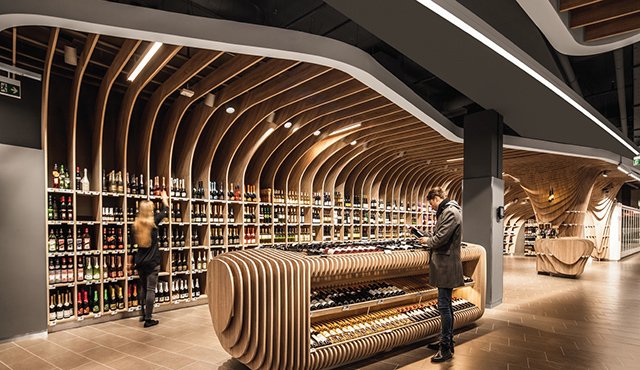 Zumtobeluk's tweet photo. Experience the difference our retail lighting can make to your customer's shopping experience https://t.co/19GcLxRg6P https://t.co/woO1Lct8zr
