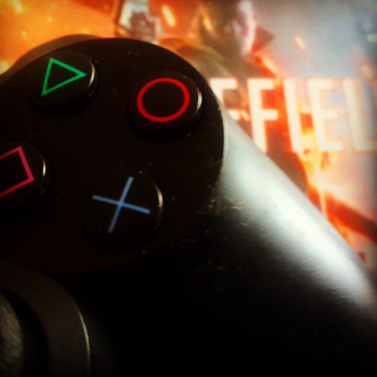 BadEnglishG's tweet photo. #BattelField1 #ps4 #ea #dice @Battlefield love u https://t.co/S8biO0n41x