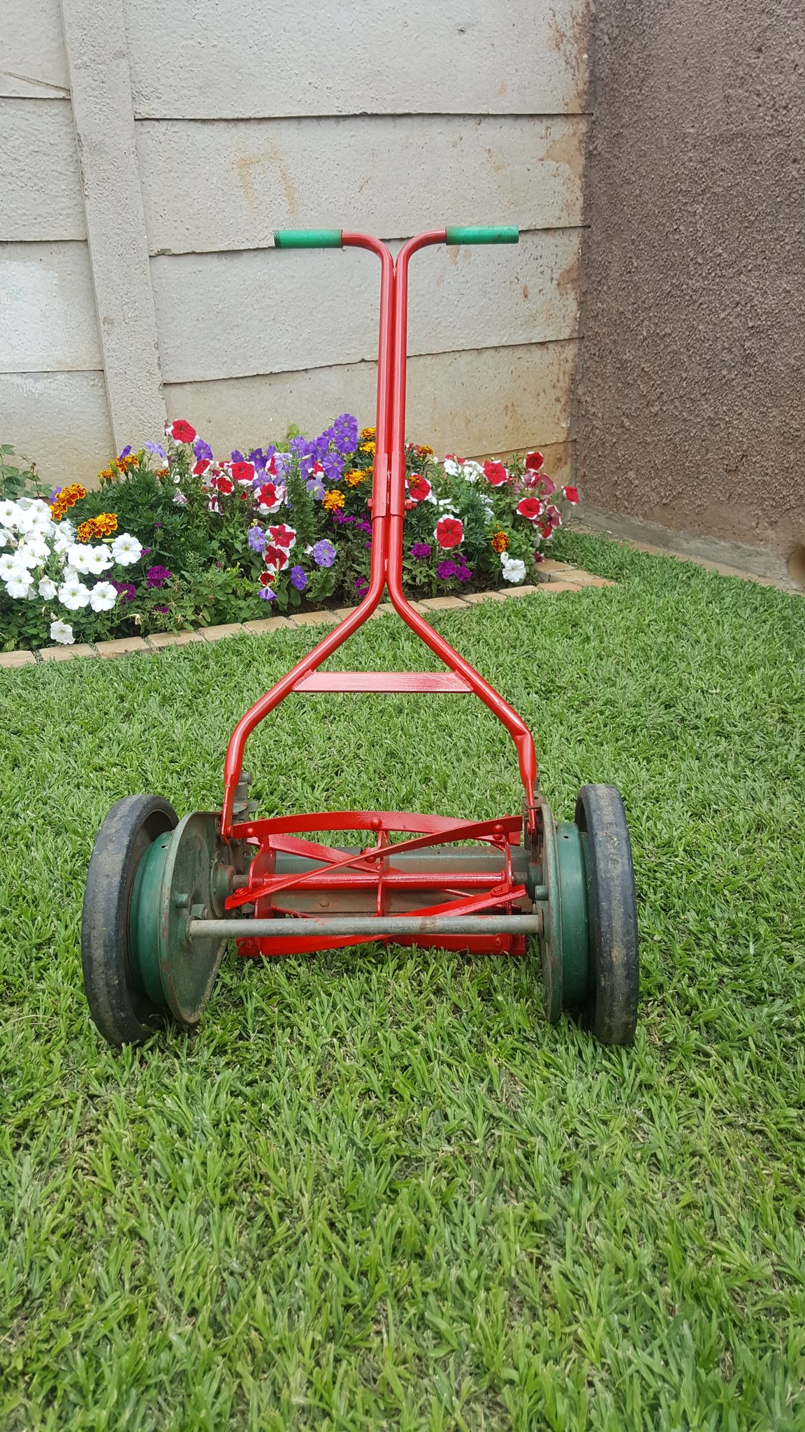 electrode Brawl pendulum vintage manual lawn mower density
