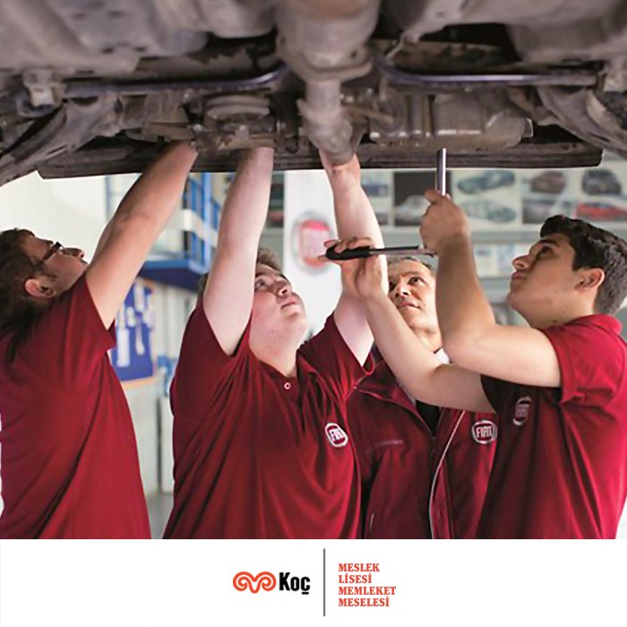 Mezunlarımızın memleketin her köşesinde geçerli bir mesleğe sahip olabilmeleri en büyük önceliğimiz.