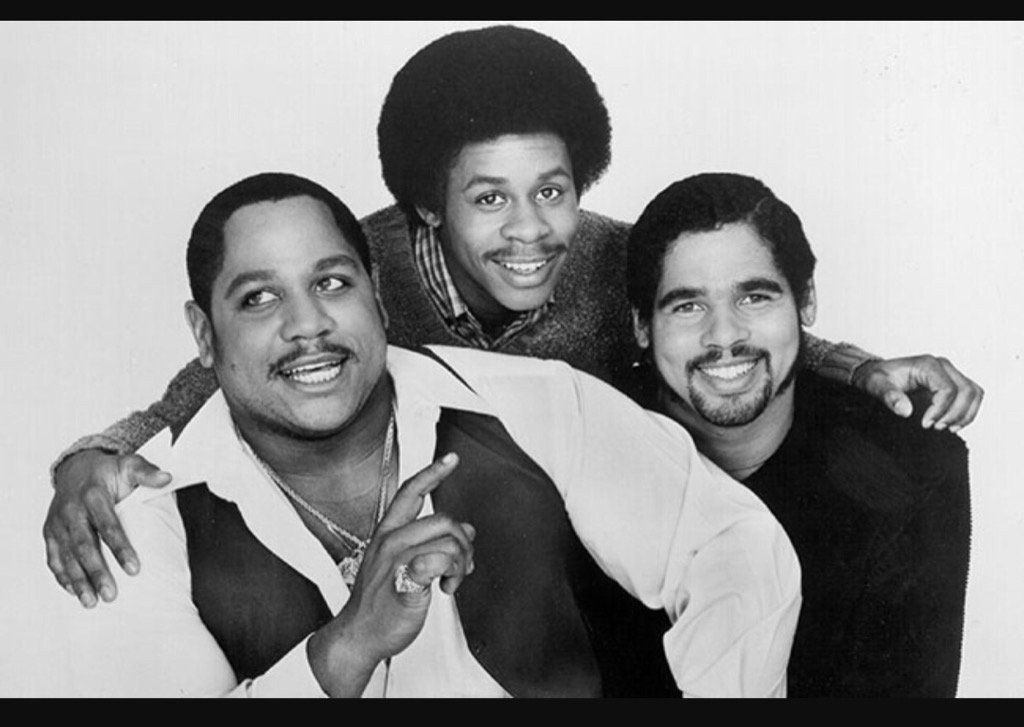dariusrucker's tweet photo. Song of the day......."Rapper's Delight" by The Sugarhill Gang!! https://t.co/yV2iSrYsUY