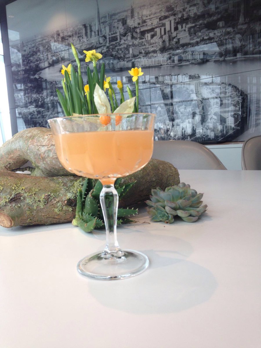 The Perfect Cocktail: 1/3 #Classicaval 1/3  #AigleDesNeiges  bar <a href="/valdisere/">Val d'Isère</a> and 1/3 Charlotte’s cocktails <a href="/MaranathaGroupe/">Maranatha Groupe</a>