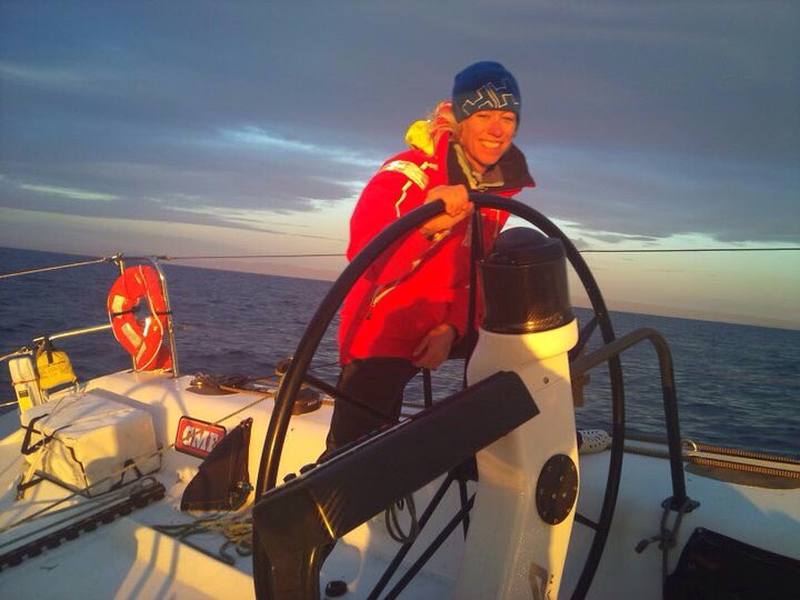 Mandy_McEvoy's tweet photo. @murray_j @emgramenz @abcnews as a #competitivesailor 1st and #mediachick 2nd I got you covered #RSHYR GO #Loyal 💯👍🏻 https://t.co/wCQcMf1iYx