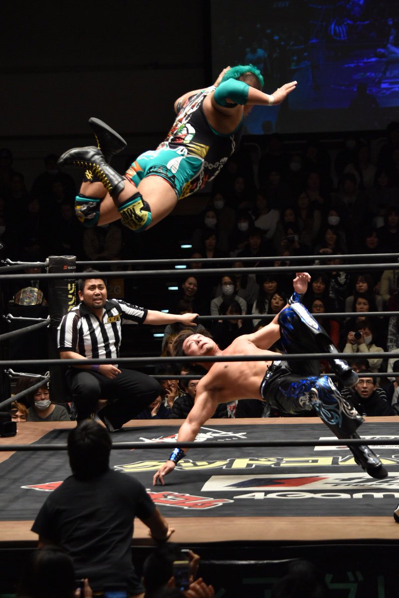 ゆーさん Na Tviteru 16 12 25 Ddt 後楽園ホール メインイベント Ko D無差別級 Harashima Vs 入江茂弘 入江選手のフライングソーセージは蹴りで迎撃 Harashima選手がスワンダイブ式のフットスタンプ Ddtpro T Co Dwnrmqerho ゆーさん Na Tviteru 16 12 25 Ddt 後楽園ホール メインイベント Ko D無差別級 Harashima Vs 入江茂弘 入江選手のフライングソーセージは蹴りで迎撃 Harashima選手がスワンダイブ式のフットスタンプ Ddtpro T Co Dwnrmqerho