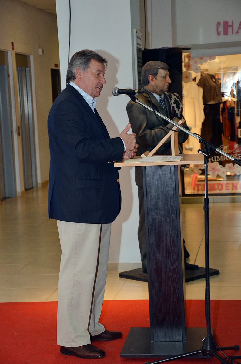 LeyMecenazgo's tweet image. El 14/12/2016 realizamos en Casa de la Culturas el Reconocimiento  Público a los Benefactores de la Ley Nº 5459.
#Benefactores2016