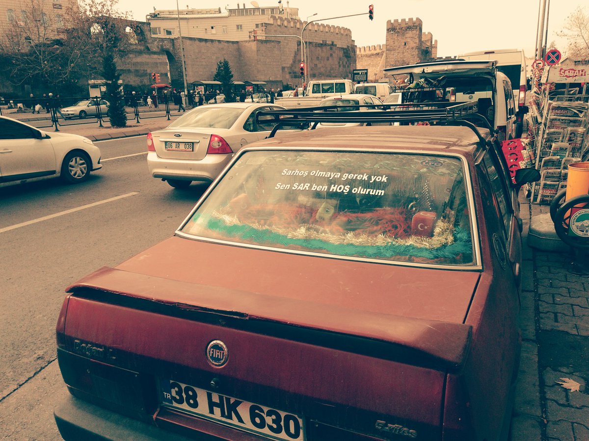 Eğitim için geldiğimiz Kayseri'den;
"Sarhoş olmaya gerek yok 
Sen SAR ben HOŞ olurum ...