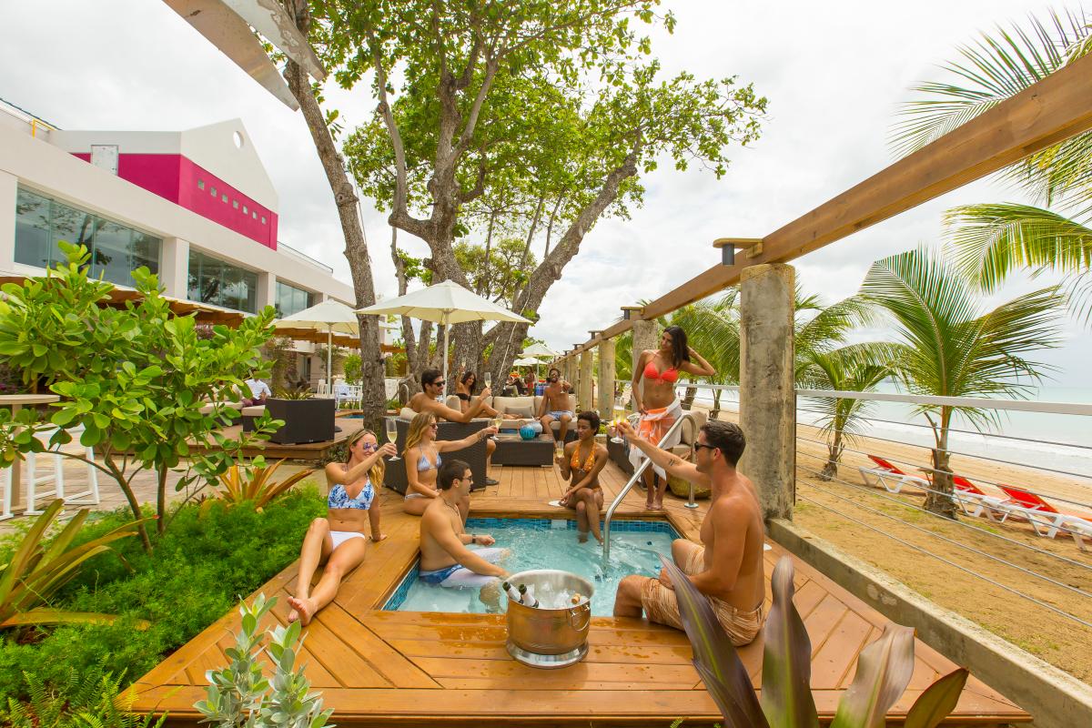 helloOnboard's tweet photo. 5 reasons why you need to cruise to Puerto Rico in 2017: https://t.co/CowieTr4ga #cruise #PuertoRico #travel #Caribbean https://t.co/12nCrwlIYv