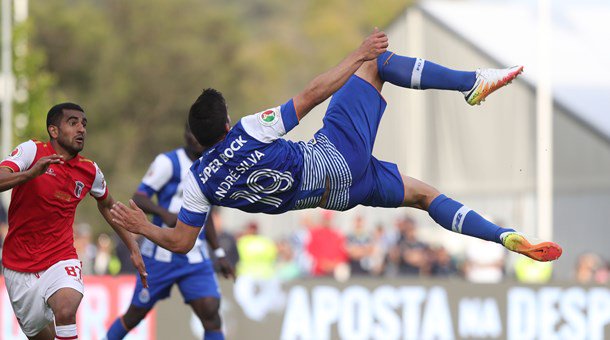 FCPorto_Fr's tweet photo. [Rétro 2016]
22 Mai
Défaite aux tirs au but contre Braga, nouvelle saison blanche. André Silva inscrit son premier doublé.
#FCP2016 https://t.co/B3P59Shk66