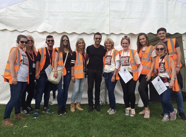 skevents's tweet photo. With 5 days to #NYE we're counting down with our 5 favourite moments - at No.5 - @Ginofantastico at #LFDF2016 πππ» He was fantastico!π΄π₯ https://t.co/IOfu875s2H