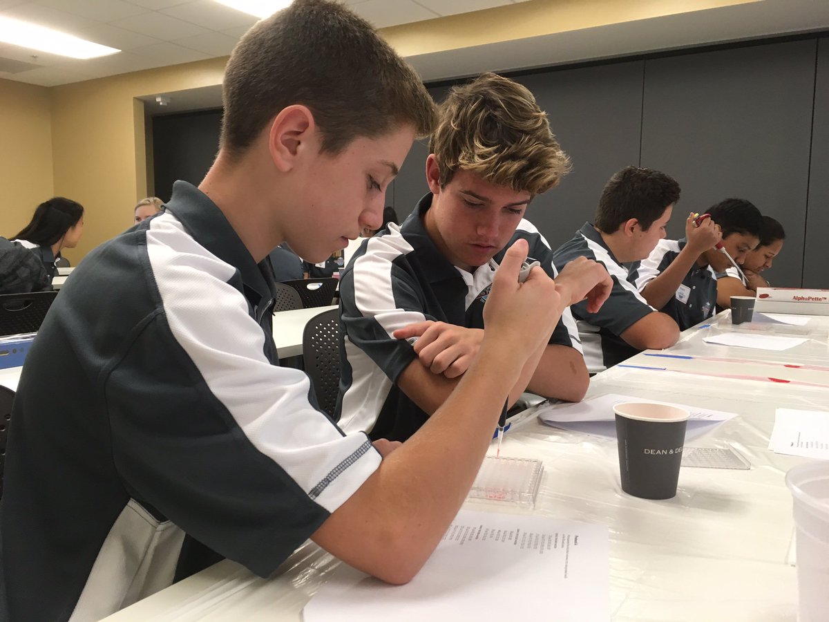 OhioCornWheat's tweet photo. New FREE biotech lessons on DNA, GMOs, pipetting skills: https://t.co/Wsjck6U7UE #GrowingOhioEd https://t.co/ZSfnXK7lMc