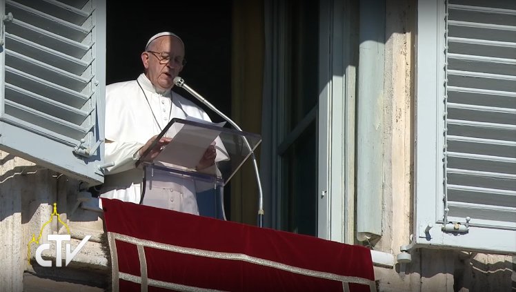 #PapaFrancesco: "Sono vicino al caro popolo russo e prego per le vittime". VIDEO ➡ goo.gl/idbesR