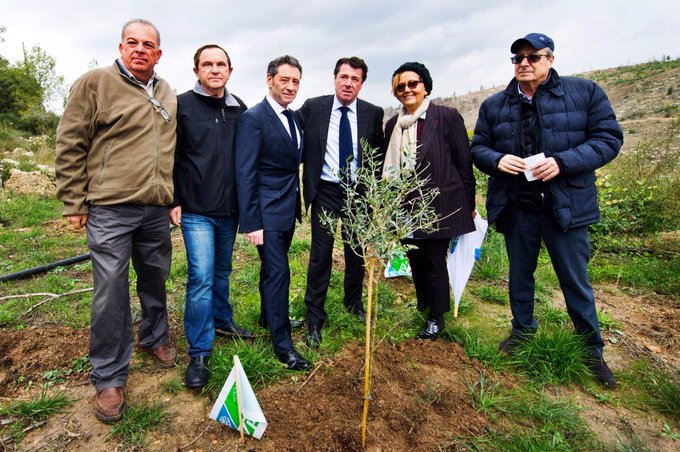 Voir l'image sur Twitter Voir l'image sur Twitter