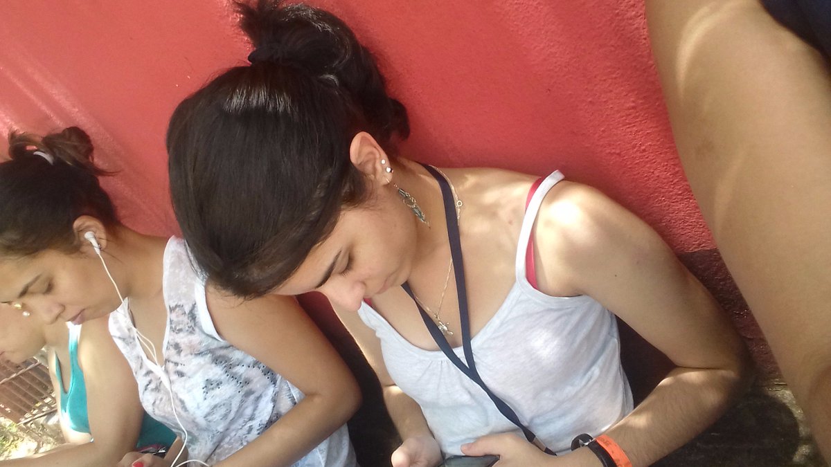 cubx_l's tweet image. Fala que eu só fico no celular, me pedi atenção e depois me ignora 😂 #Gabiroba