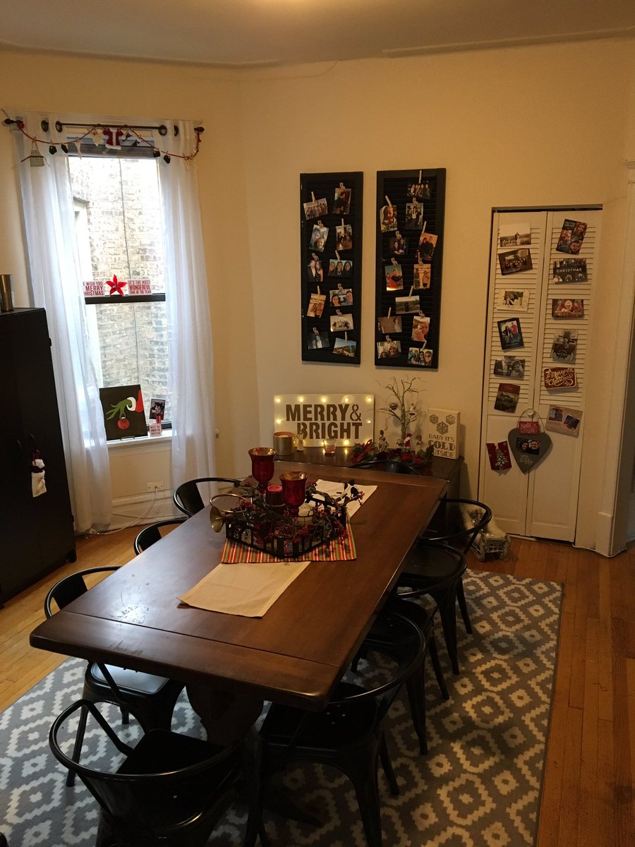 LindsyF's tweet photo. #HappyHolidays #PeakProperties #OhChristmasTree #FinalDaysOfChristmasDecor https://t.co/iYp7SHeRXf