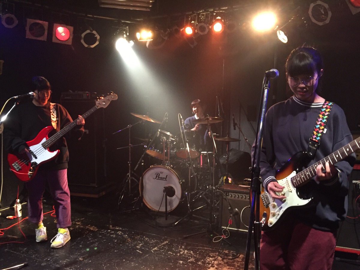 purple___egg's tweet photo. そして今日のライブめちゃくちゃたのしかっためちゃくちゃ悔しかった

ちなみに今回のユニークな差し入れ選手権１位は〝ピリ辛なすの漬け物〟です https://t.co/abLjFZQ8Eh