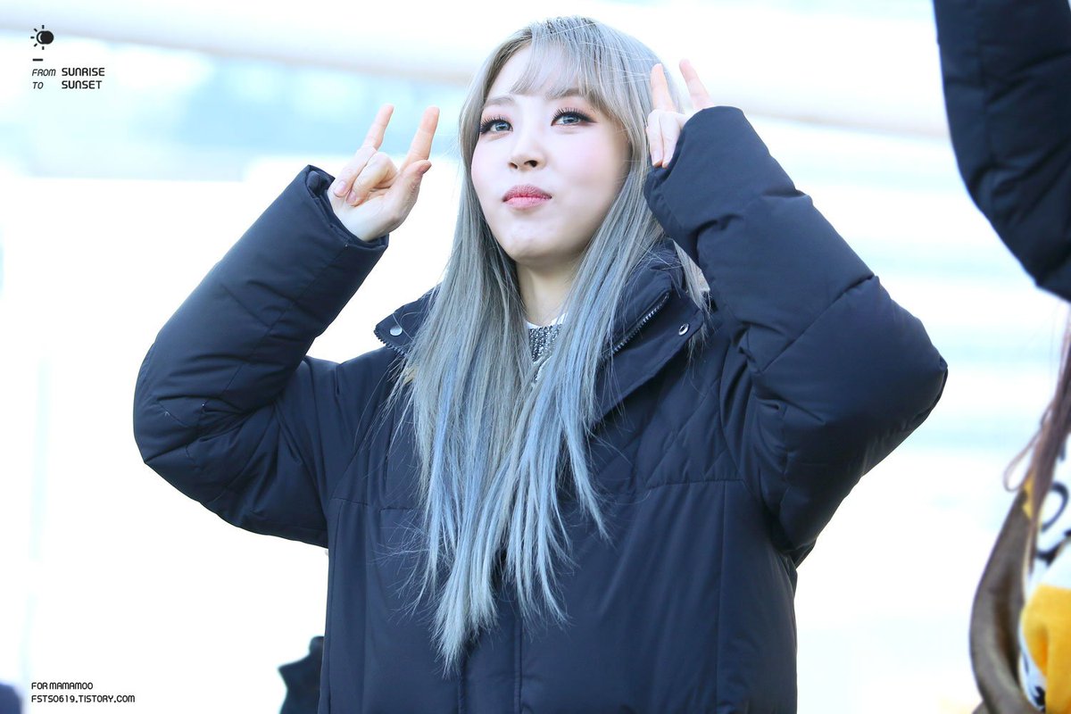 FSTS0619's tweet photo. 161115 더쇼 미니팬미팅 #마마무 #문별 Update!!
>> https://t.co/w4bkFZcGdi

추운 날씨 였지만, 덕분에 춥지 않았던 더 따뜻했던 순간. https://t.co/OHKtUJB63G