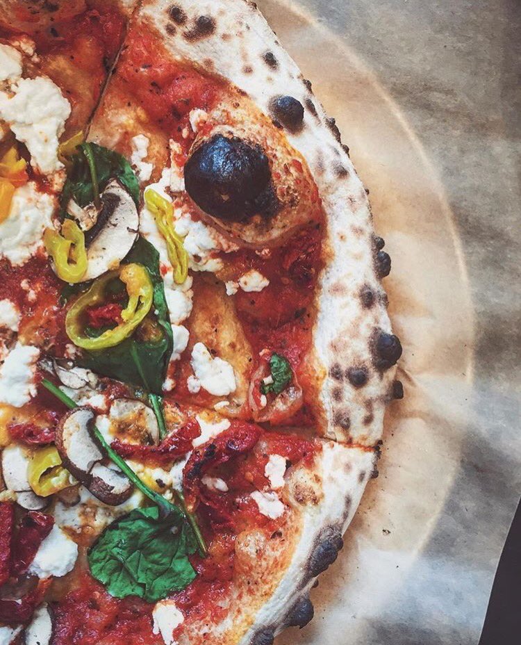 All I can think about is #pizza @Pi_Co_Pizza #craftyours #WithGrabb | 📷: foodandshockersk