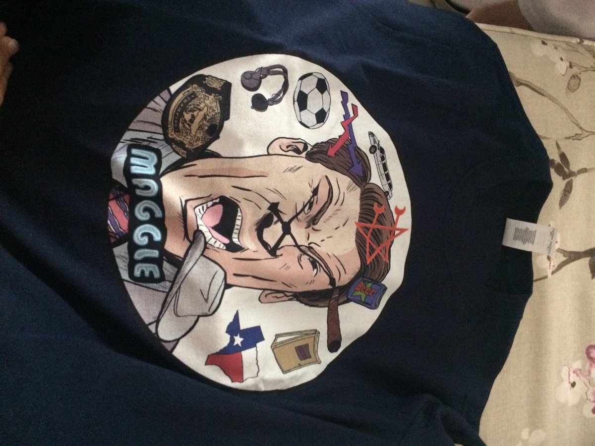 Rhysjn9's tweet photo. @RossOnRasslin got my late Christmas present 😆👌 https://t.co/dnA1MuFP4u