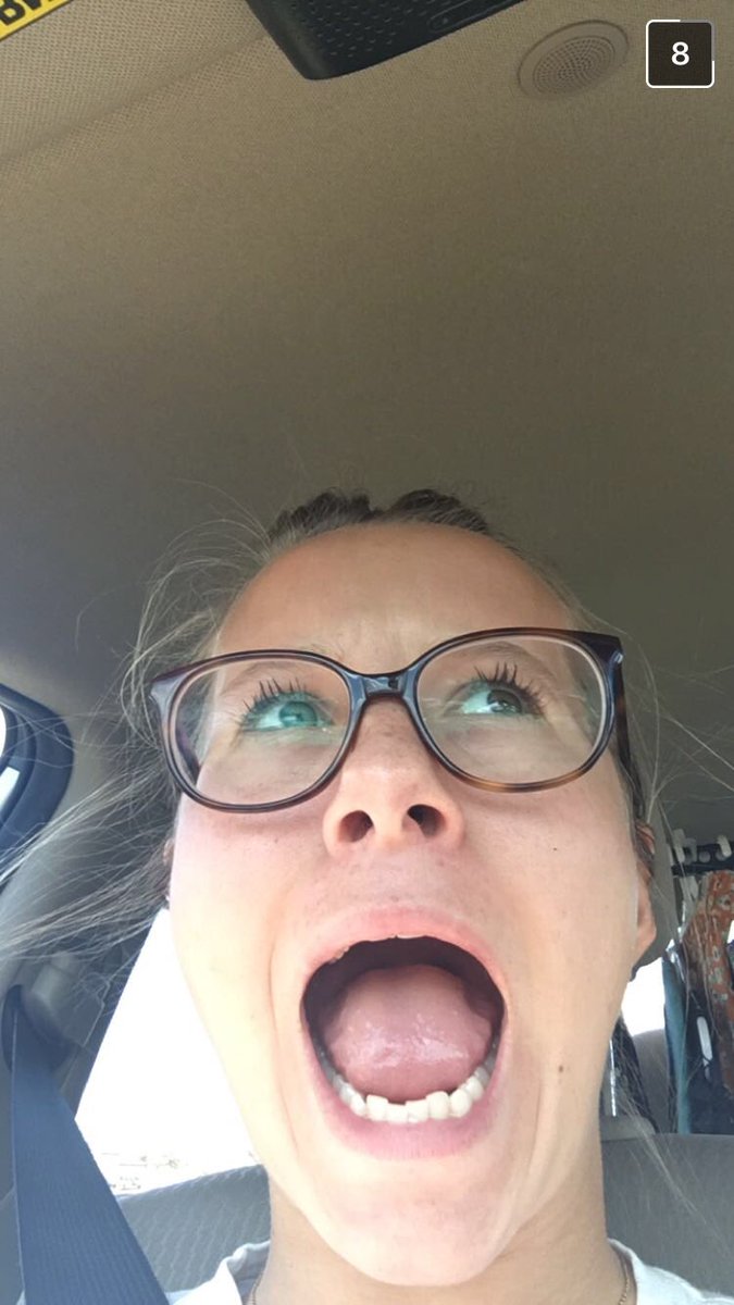 hannah_beets's tweet photo. Hello world. This is Sarah Hayes. I live with her. She is cool. Today she is 19. I love her. That is all. https://t.co/uNKfwZbXhL