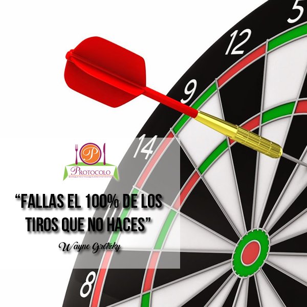 ProtocoloPTY's tweet image. Si no lo intentas, nunca sabrás cómo pudo ser. En el 2017 atrévete a superar tus propias marcas.
 #Emprendimiento #Navidad  #2017 #AñoNuevo