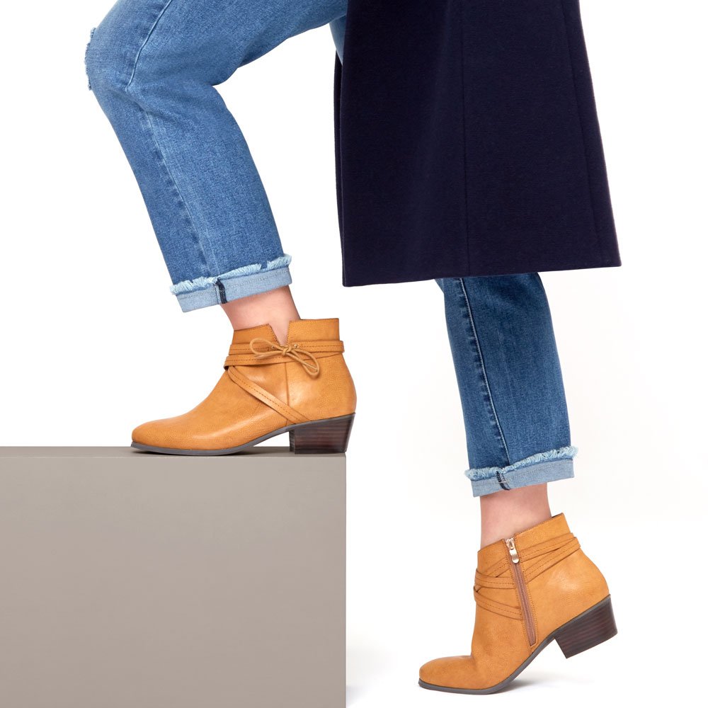 evansclothing's tweet image. Hello #shoesday &amp;gt; po.st/5kI1jE #musthavestyle