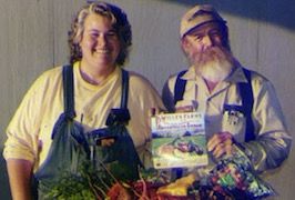 Congrats to <a href="/FoodFresno/">Food Commons Fresno</a> on transfer of T&amp;D Willey farm to Food Commons Fresno. We need more models like this.  buff.ly/2inkkKa