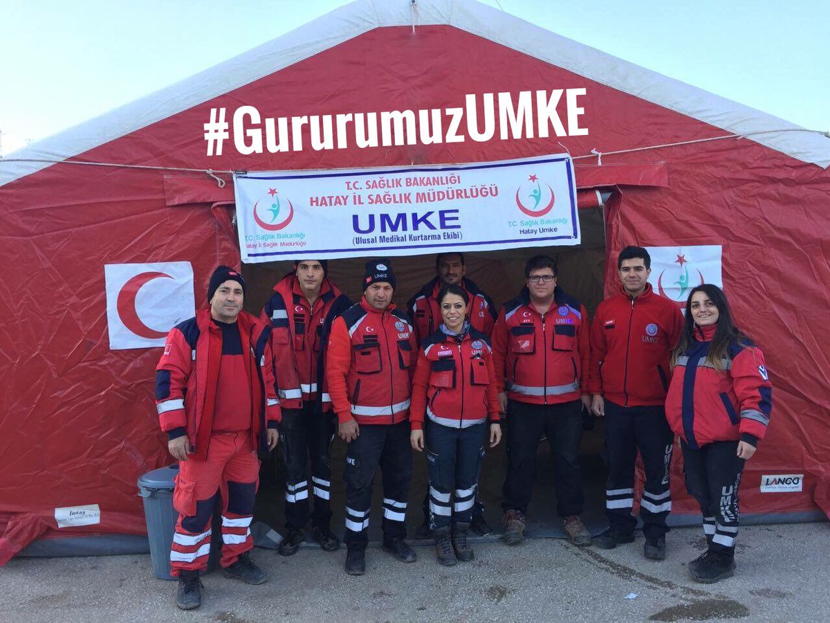 7 Gün 24 Saat Halep'ten gelen hasta ve yaralılara Sahra Hastanesi ile şifa eli olan #GururumuzUMKE