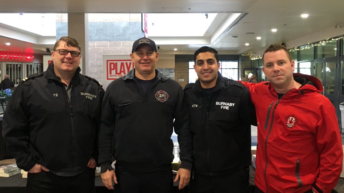 IAFF323's tweet photo. @IAFF323 Supporting and Helping at the Annual @PatQuinnClassic all week. Come by and check it out. @BurnabyFireDept @bcpffa @CityofBurnaby https://t.co/jk0uc9GIfX