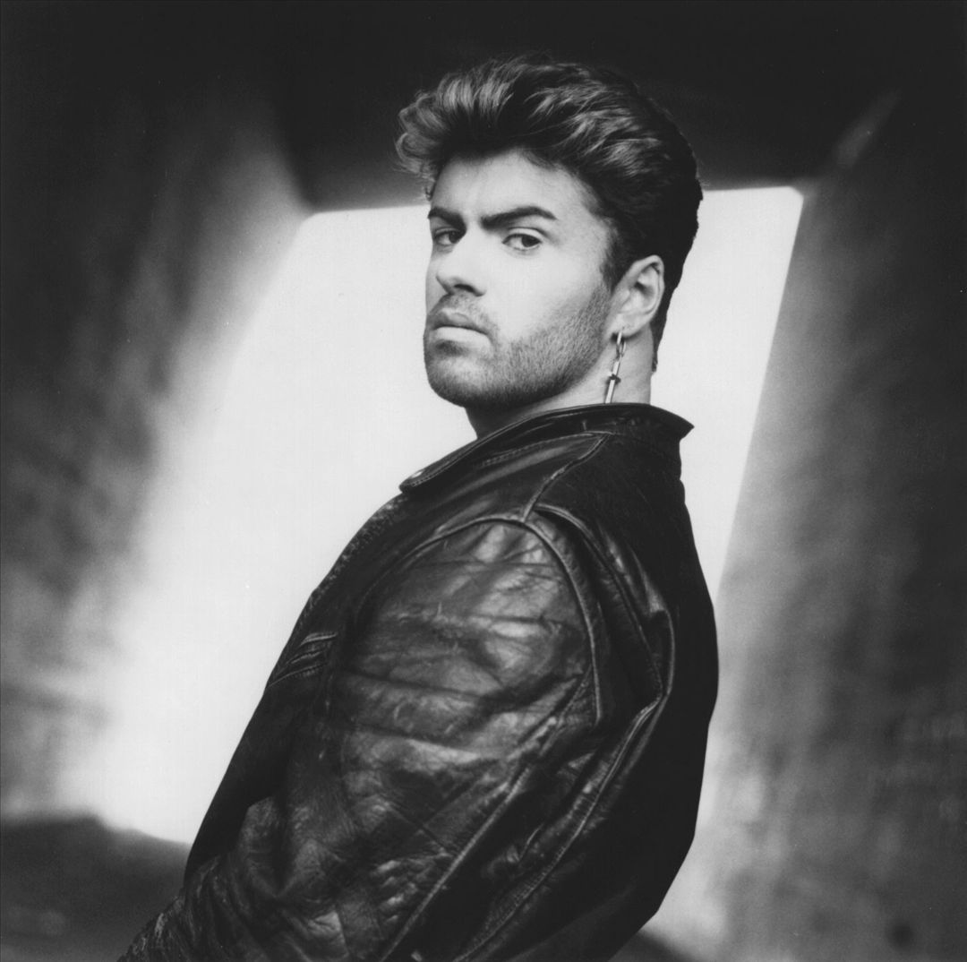Top 10 videos: Remembering #GeorgeMichael bit.ly/2iAfa0H https://t.co/dMnShjwAnP
