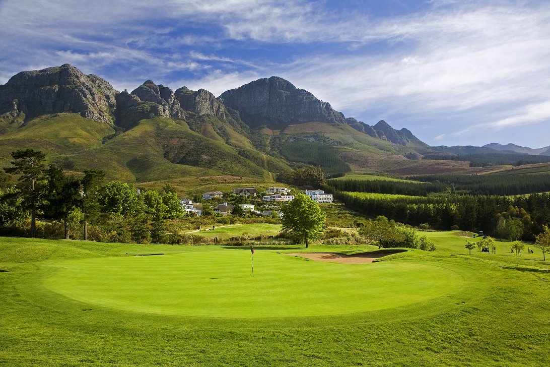 The 14th green at Erinvale GC in South-Africa. Gary Player design from 1995, and one of the best in the country.