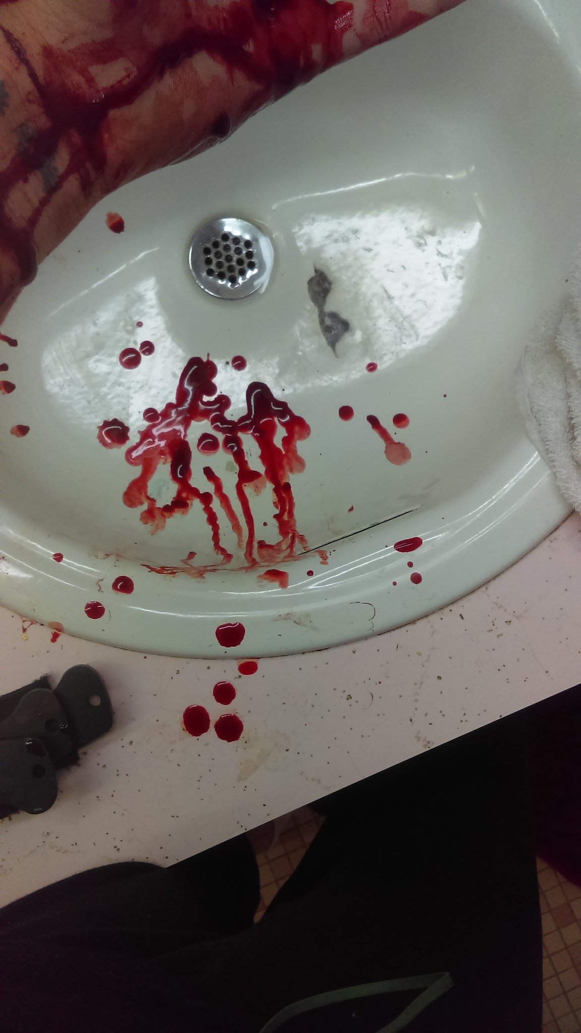 TheKillingMyselfJoke on Twitter: "#Lolz i had no idea i even took these