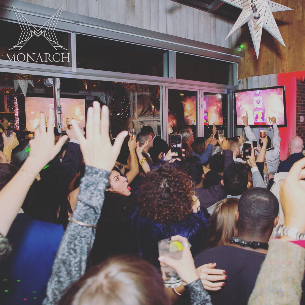 AvaLoungeNYC's tweet photo. New Year’s Eve is almost here! Get your ticket before it’s too late! #monarchnyc #nye #newyearseve #nye2017 #nyc https://t.co/DNs8hBYL03 https://t.co/H0JhtOFSjt