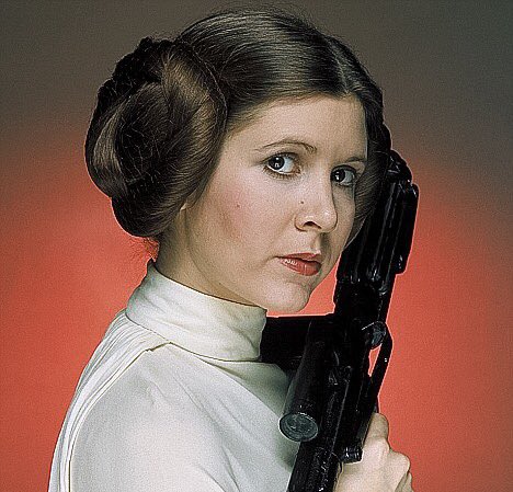 MediaSplatGuys's tweet photo. In case you needed reminding that 2016, aka the year of death isn't over, we lose another great one. #RIP @carrieffisher https://t.co/Np7UIZEEwc