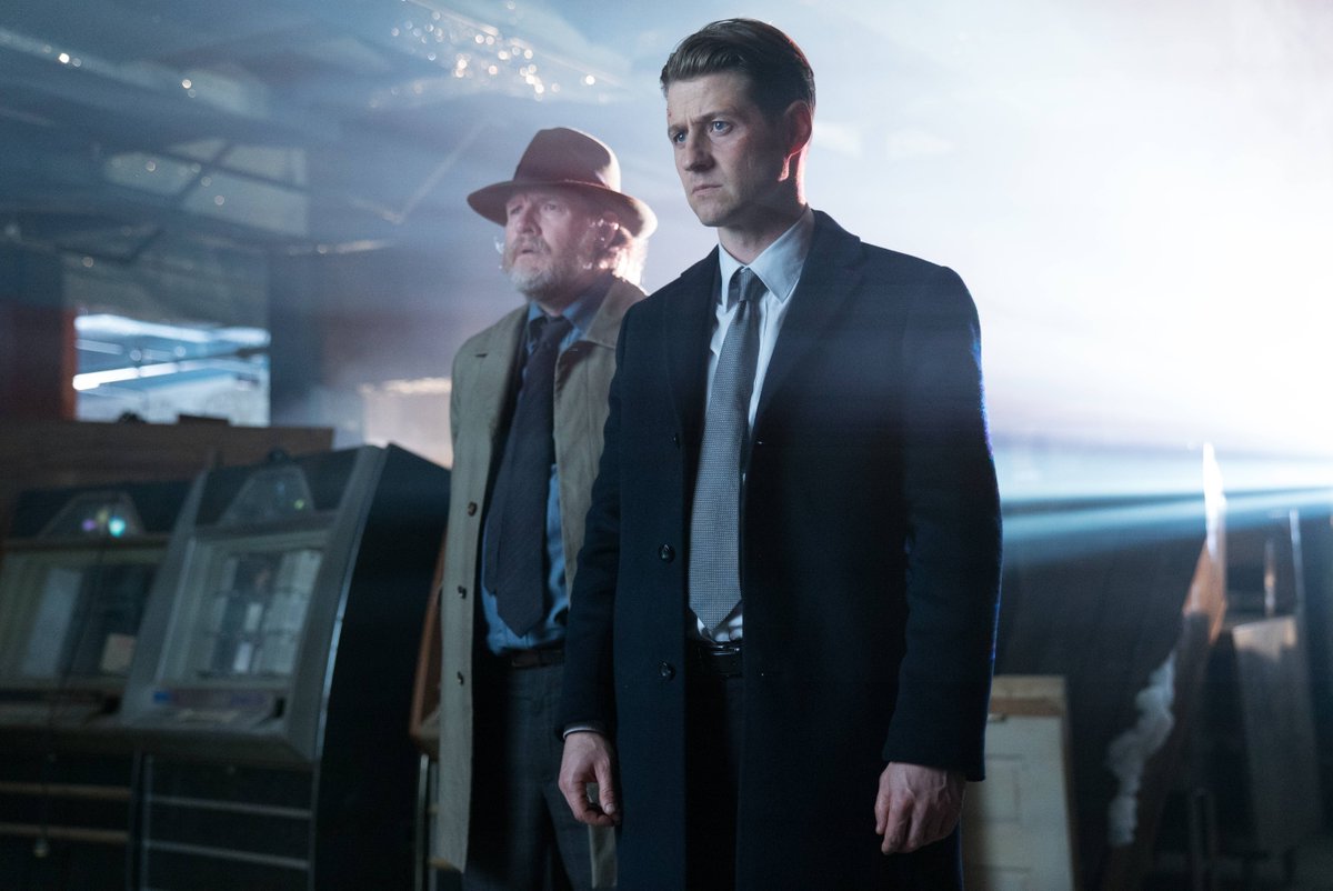 Gotham's tweet photo. Gordon and Bullock can hear a laugh in the distance. Watch an all-new #Gotham tomorrow at 8/7c. https://t.co/twpEsSjQFo