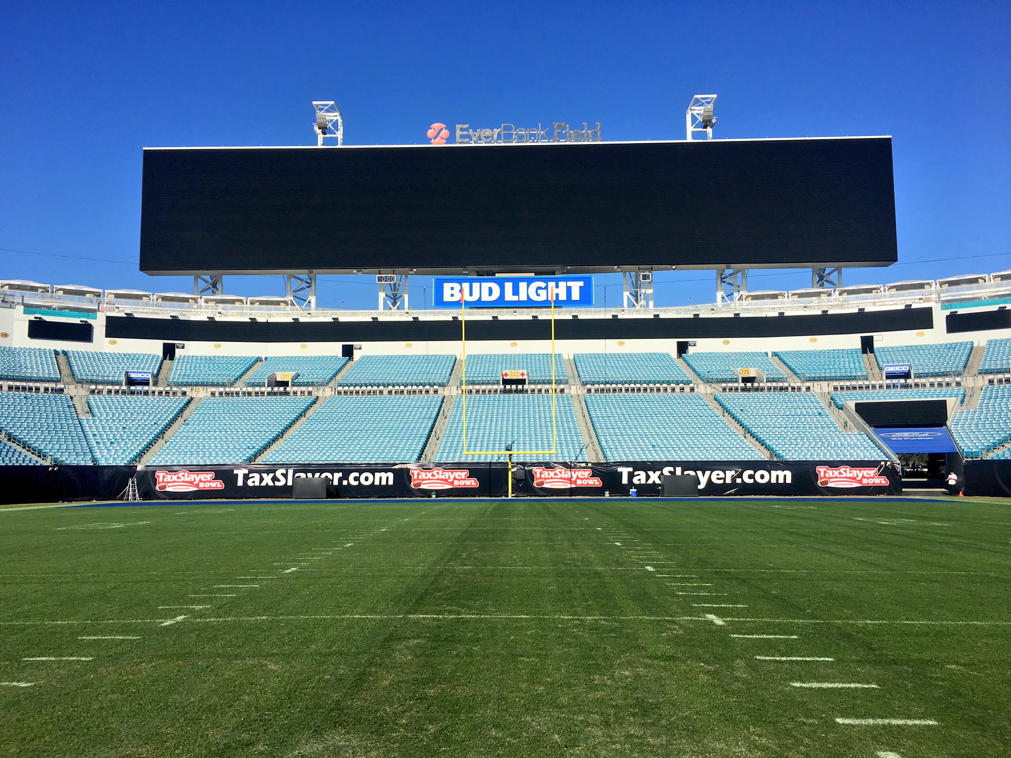 @TaxSlayerBowl