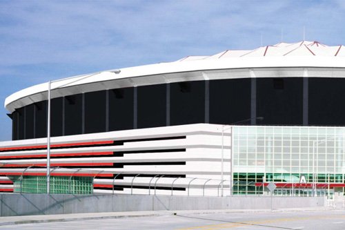 AtlantaFalcons's tweet photo. Falcons game ✔️

@ATLHawks game ✔️

Downtown will be busy on Sunday afternoon. We encourage you to use MARTA.

📝 - https://t.co/5NEhWvpyrB https://t.co/WtM4csUiaG
