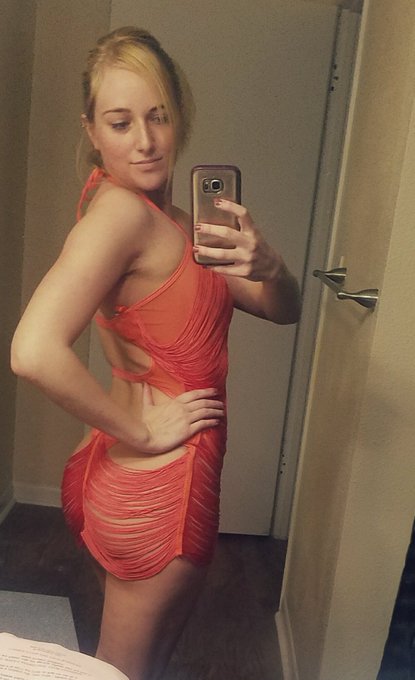 Another outfit to sign in at AEE! Thank you... You know who you are! https://t.co/Nj5q1D9RVO<a href="/tag/mvsales"class="tags"><span>#mvsales</span></a>