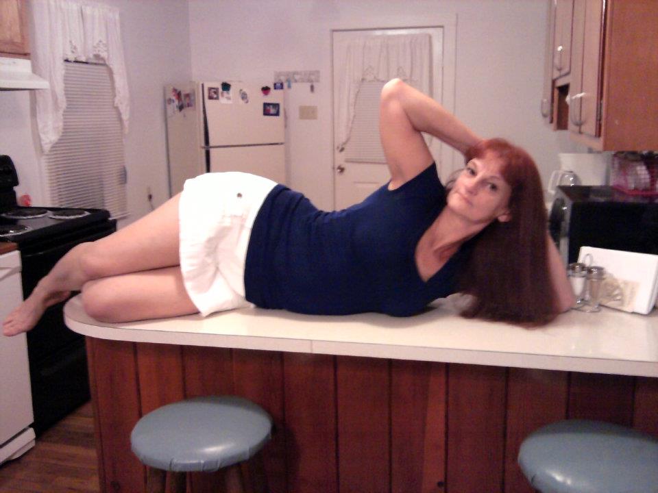 yourdesires2's tweet photo. #talktome #niteflirt #southern #milf https://t.co/TgF9T9k8Qa