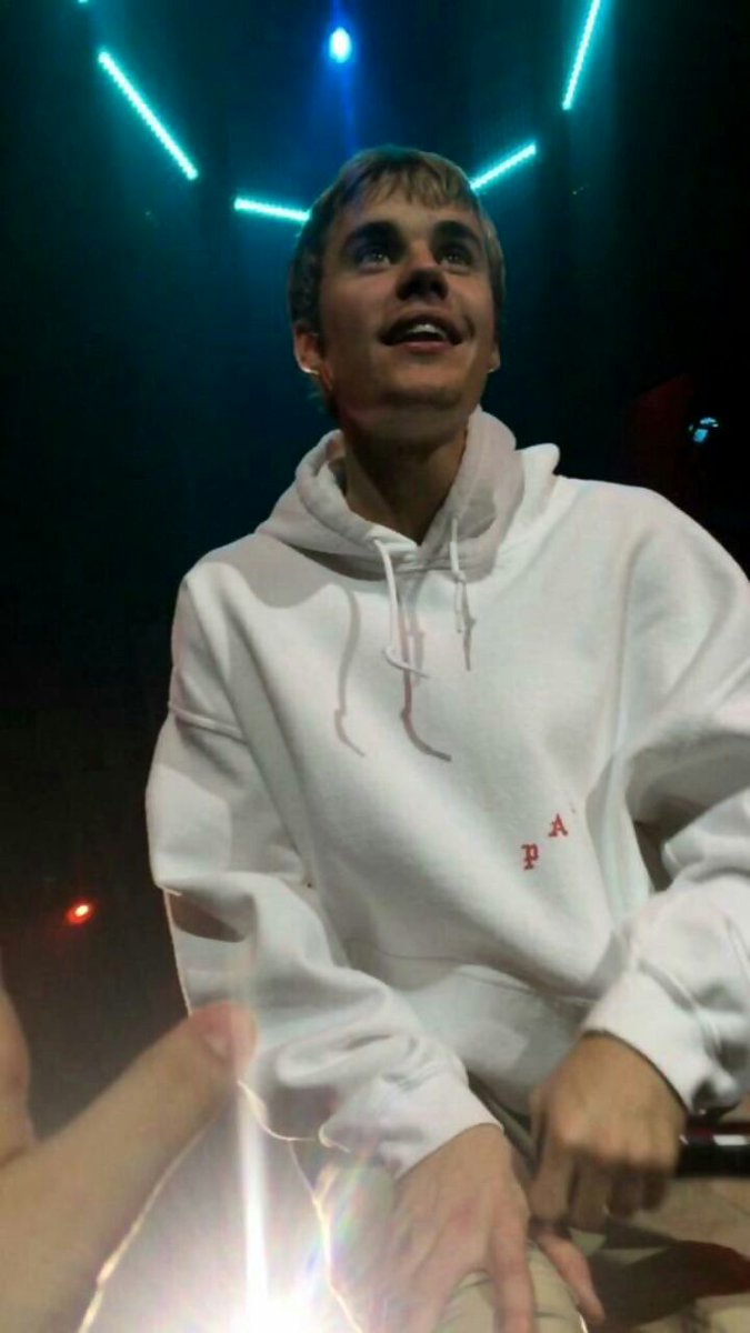 Bestofbiebss tweet picture