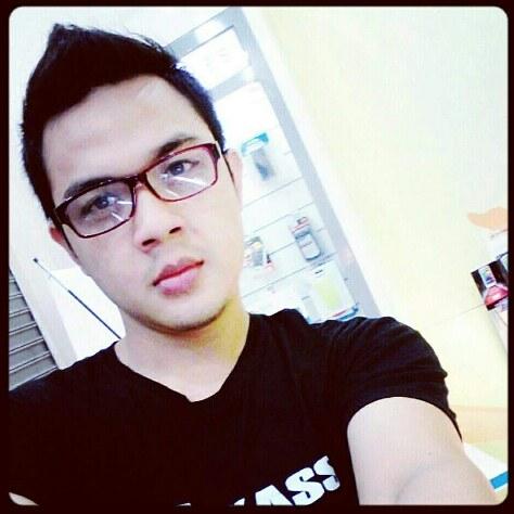 Come hangout with me > #MudaUntukKamu on #BIGOLIVE. web.live.bigo.sg/2121035650_148…