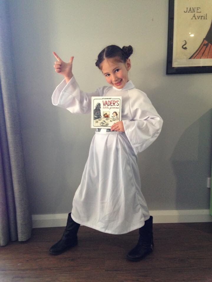 bugskwot's tweet photo. #CarrieFisher, inspiring girls that no matter what you're wearing if you've got a bit of pluck (and a blaster handy) you can do anything 💞 https://t.co/y1eLzEKcyi