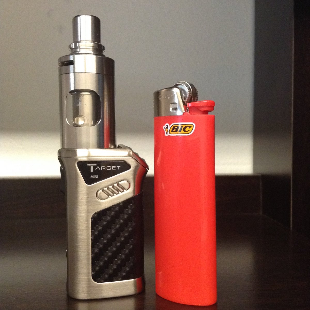 GreenMotionxxx's tweet photo. The Gold Target Mini is available here https://t.co/qDKHqKWjHL #indoorsmokers #Vaporesso #targetmini #minimods https://t.co/RW9C93VSR6