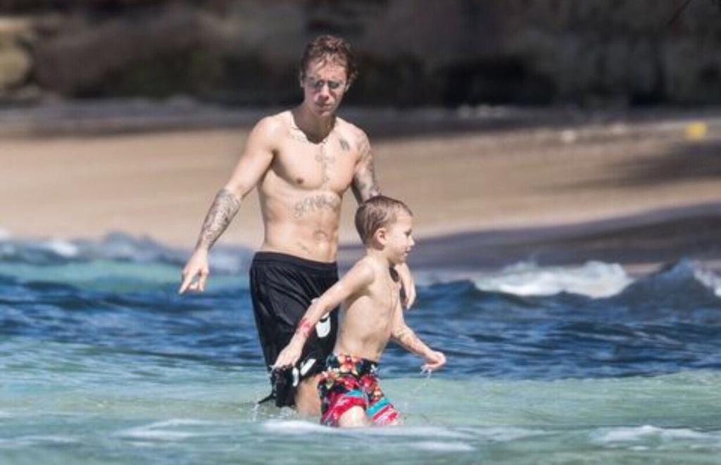 sthvjbs's tweet image. Eu nasci pra sofrer mesmo  #NOW2016 #NOWJustinBieber