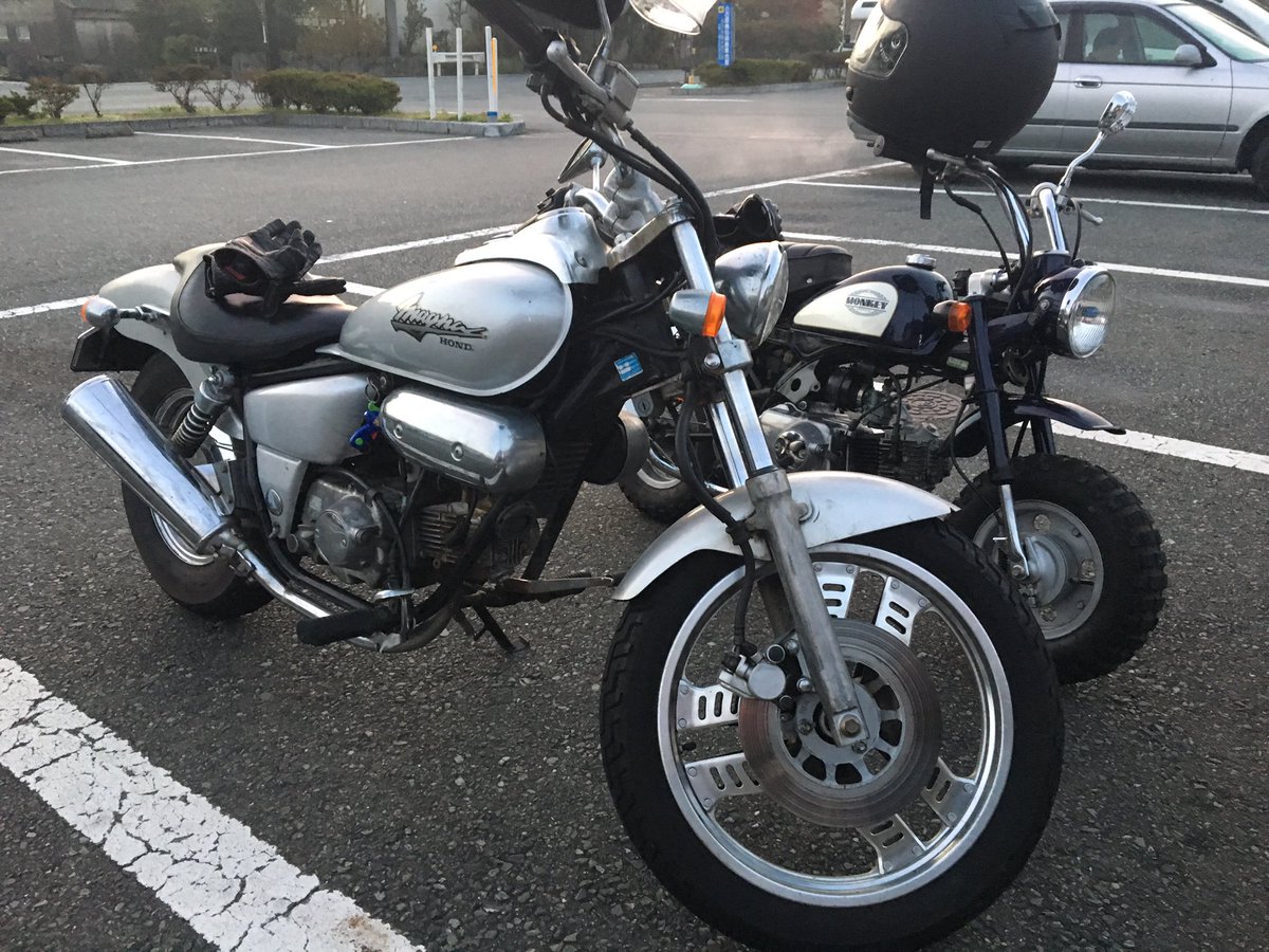 4mini_honda's tweet photo. マグナ50売れました😊
短い間やったけど、今までありがとうな🙂
次の乗り手さん良い人で良かった👍🏻 https://t.co/XQp3CrauB0