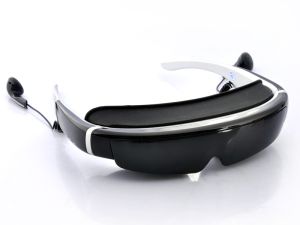 Apple Considers #Wearables Expansion With Digital Glasses. bloomberg.com/news/articles/…