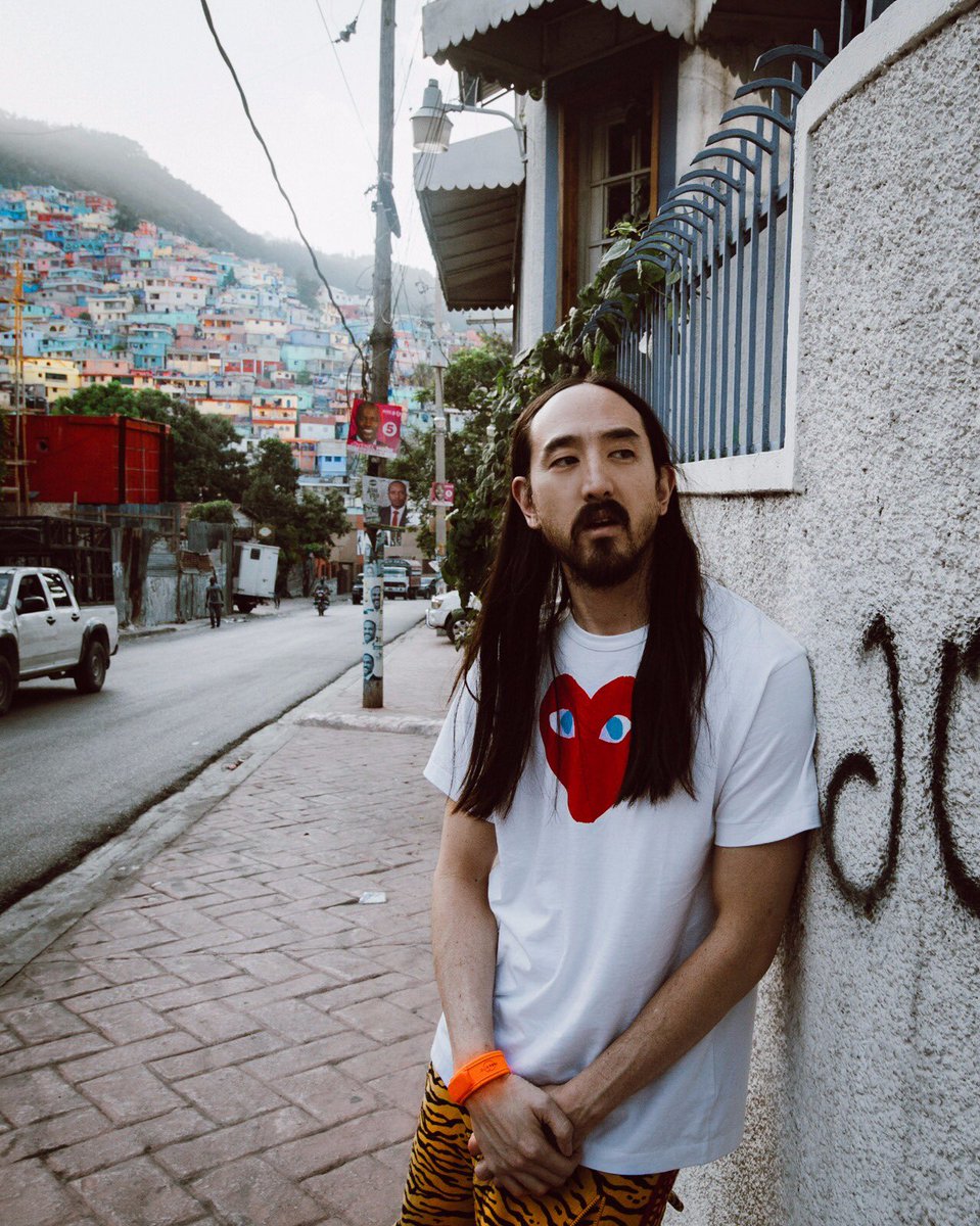 I want to see the world! #tourlife #haiti https://t.co/jgtORsEaVW