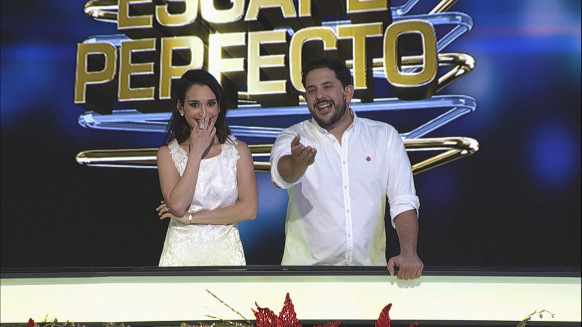 EscapeParaguay's tweet photo. ¡Rápidamente termina el turno de esta primera y última pareja aquí en #EscapeParaguay! 😱 ¡Antes de despedirnos veremos un especial de #Lali! https://t.co/Bq8chgNbmW